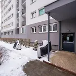 Zelwerowicza Bright By Bookinghost * Lodz