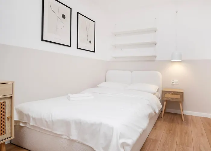 Apartman Zelwerowicza Bright By Bookinghost