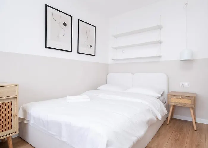 Zelwerowicza Bright By Bookinghost Apartman Łódź